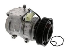 Denso BTR5750, 4711348 AC Compressor - Land Rover